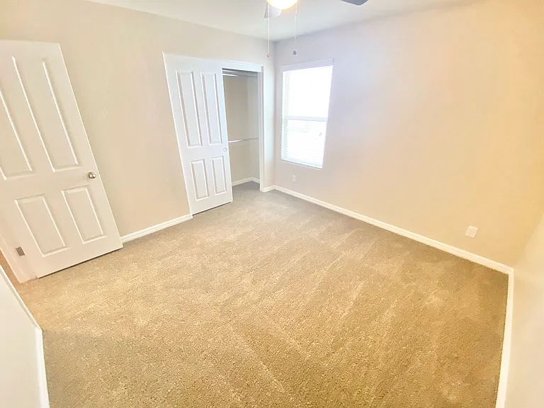 2341 Rue Royale St — Photo 16