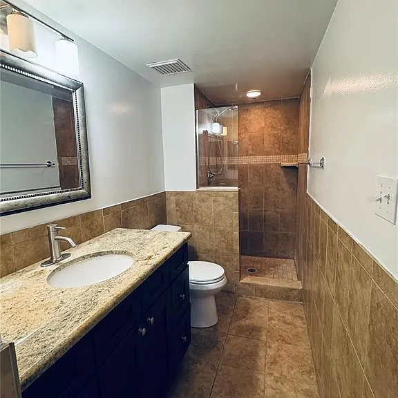 152 Cypress Ln — Photo 6
