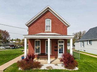 3105 Burden Ave, Dubuque, IA 52001