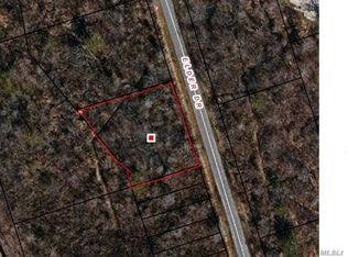 Elder Dr, Mastic beach, NY 11951