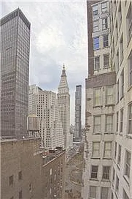 Sold by (Legacy) Elegran | media 14