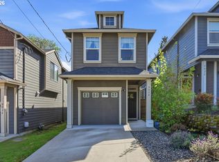 9028 N Drummond Ave, Portland, OR 97217