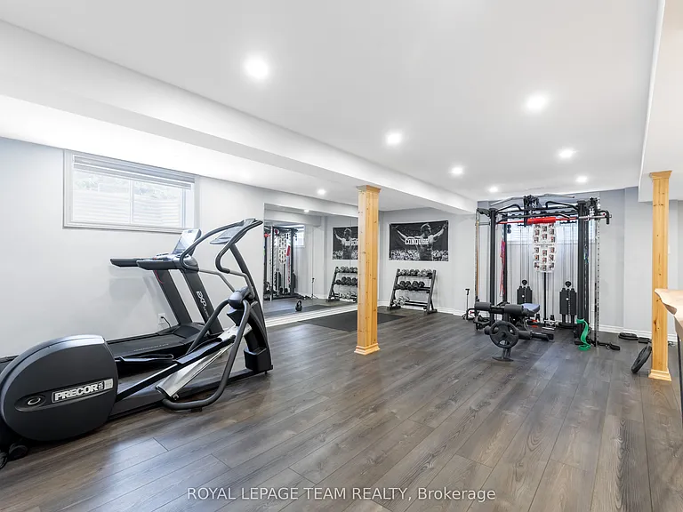 512 Breccia Hts — Photo 40