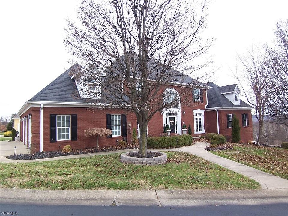 1st image of 29 Wyndemere Dr