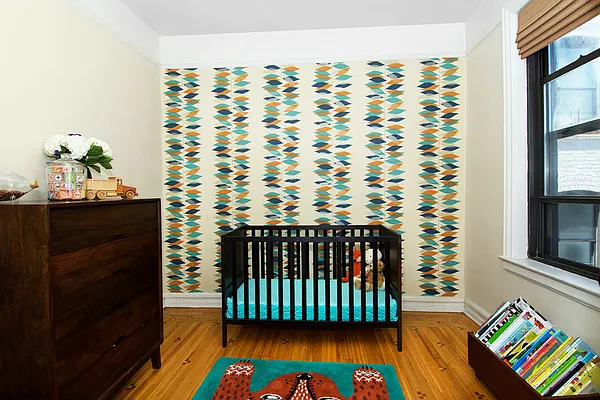 Sold by Brooklyn Bridge | media 5