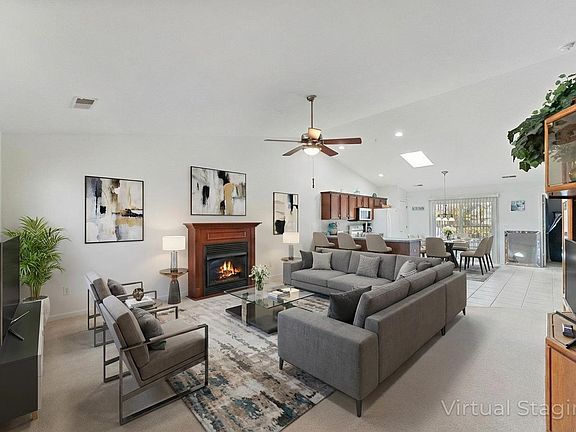 3rd image of 4229 W 92nd Pl