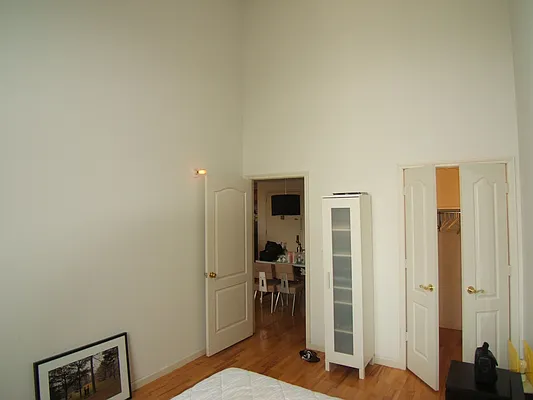 Rented by Joel Weisz, LREB | media 7