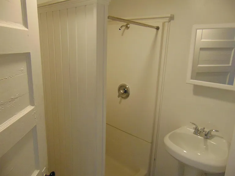 12 Forest St #11 — Photo 7