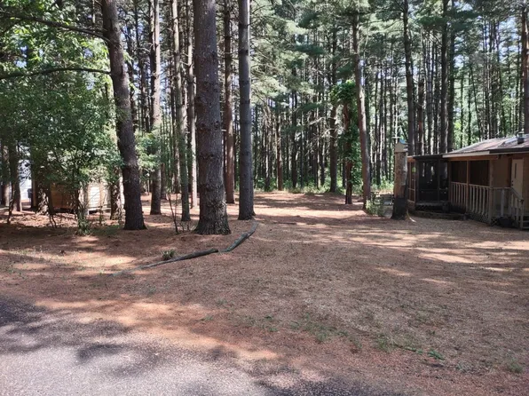 17/111 Woodhaven Lakes, Sublette, IL 61367