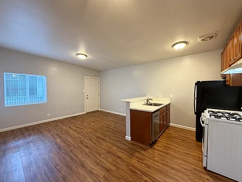 Tahoe Terrace Apartments Photo 1