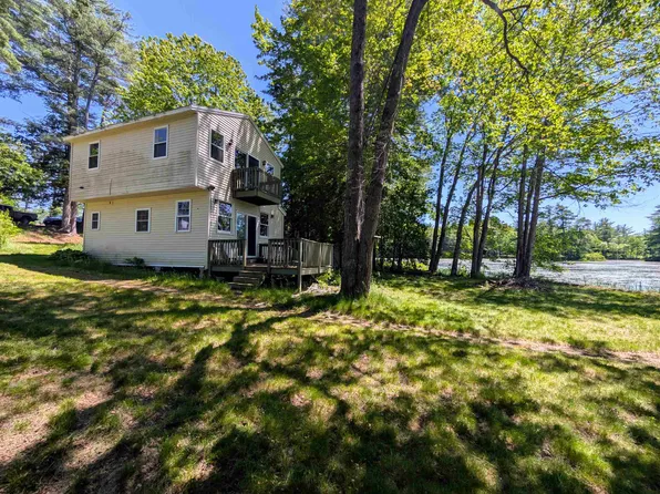 23 Penn Avenue, Deerfield, NH 03037