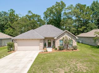17483 Milan Dr, Hammond, LA 70403
