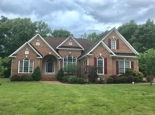 11830 Club Ridge Dr, Chester, VA 23836