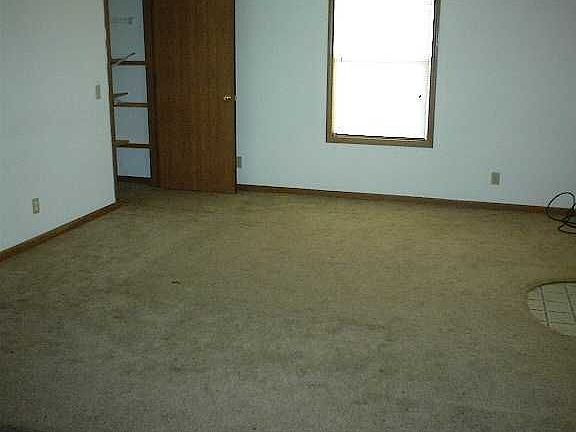 4th image of 32766 200th Ave