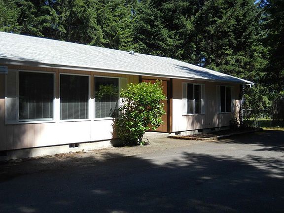 2nd image of 51 W Countryside Ct