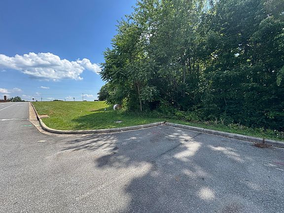2nd image of LOT 55 Moneta Rd