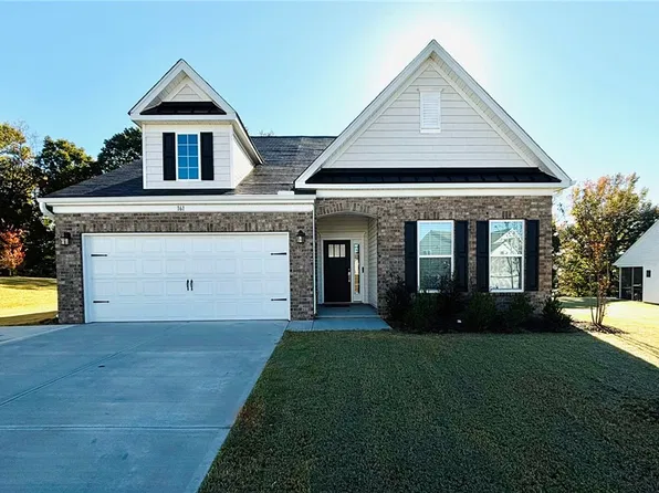 161 Somerset Ln, Central, SC 29630