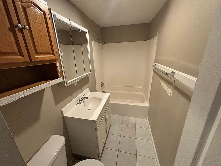 31 S Stowell St. — Photo 25