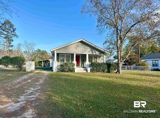 1118 Belleville Ave, Brewton, AL 36426