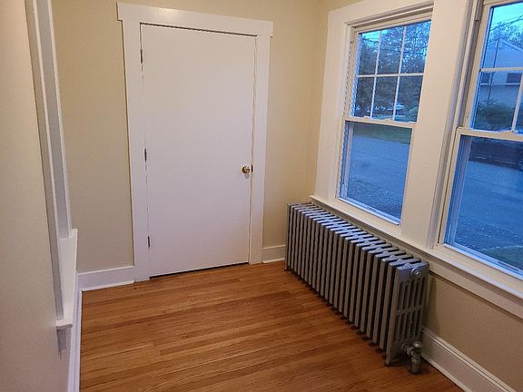 Foyer pic 2