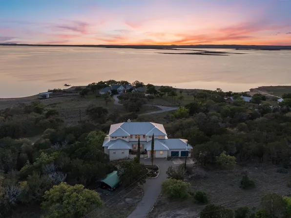 4401 Sunset Cliff Rd, Burnet, TX 78611