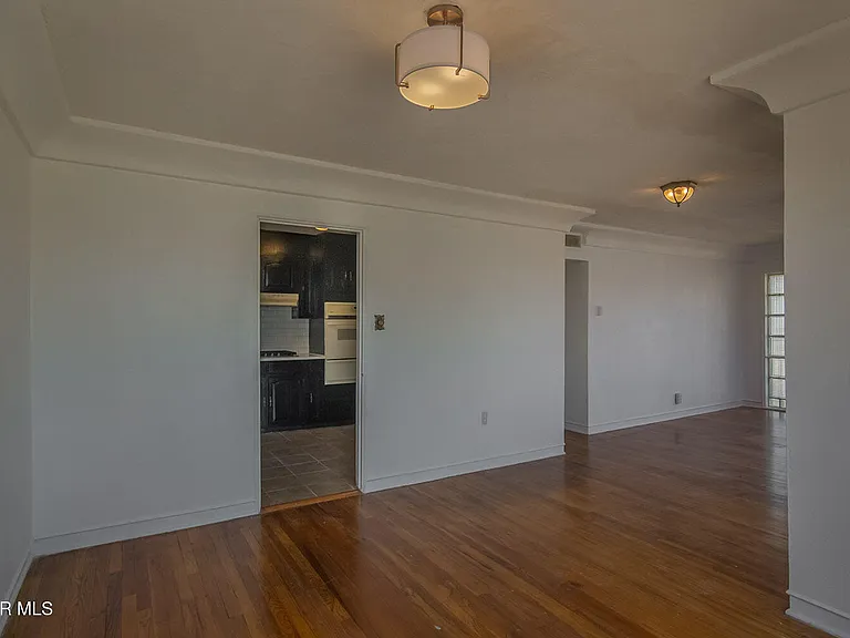 4029 Hueco Ave — Photo 5