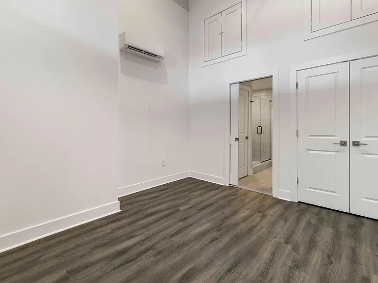 4717 Stenton — Photo 10