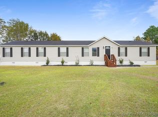 762 Precision Ct, Hope Mills, NC 28348