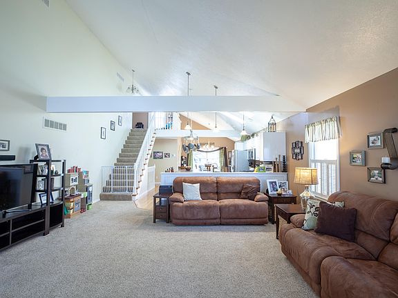 5th image of 23953 S Shore Dr