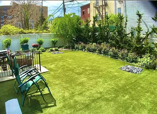 Rented by Carnegie Management Inc | media 22