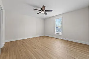 249 Luffman Rd — Photo 15