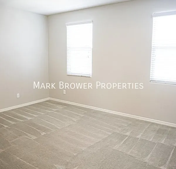 2268 S Henry Ln — Photo 7