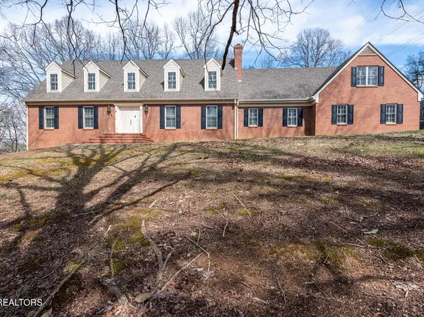 2966 Johnston Rd, Louisville, TN 37777