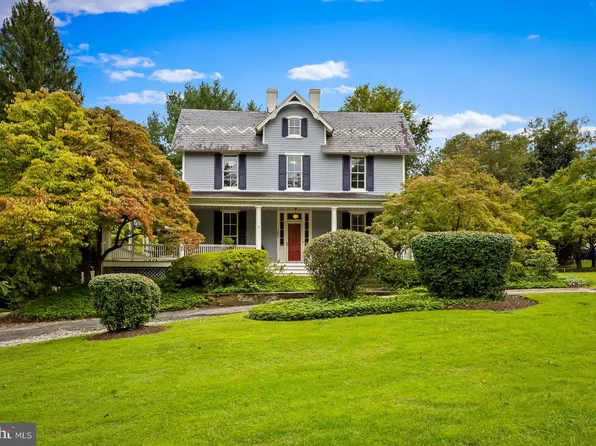 1809 Dixon Rd, Baltimore, MD 21209