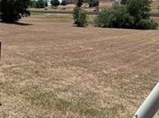 443 Breezeway Ct, Cedar Hill, TX 75104