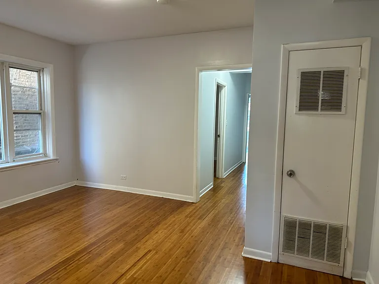 3652 W Lawrence Ave #2 — Photo 6