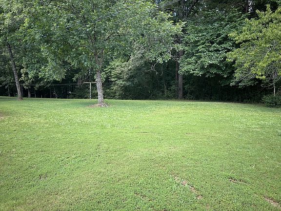 5th image of 25 Beaver Rd