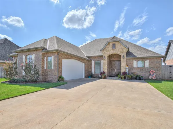 1209 Hanna Ln, Kingfisher, OK 73750