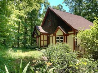 694 Charlie Woody Mountain Rd, Spruce Pine, NC 28777