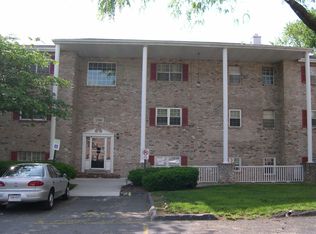 12000 Tarragon Rd, Reisterstown, MD 21136