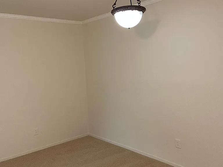 565 Florida Ave #203 — Photo 19