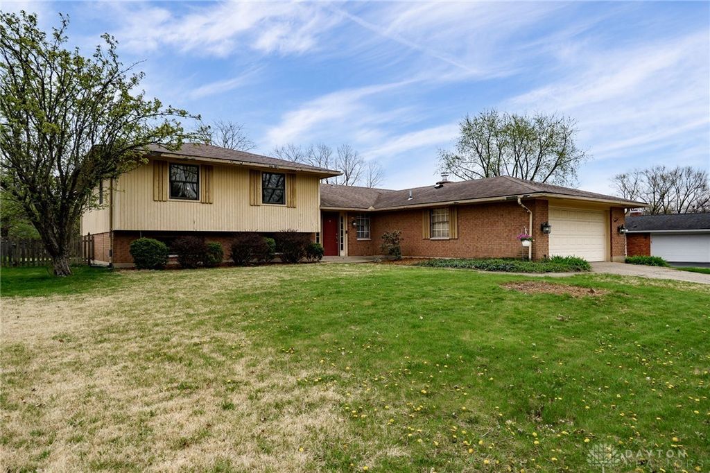 Real estate listing image