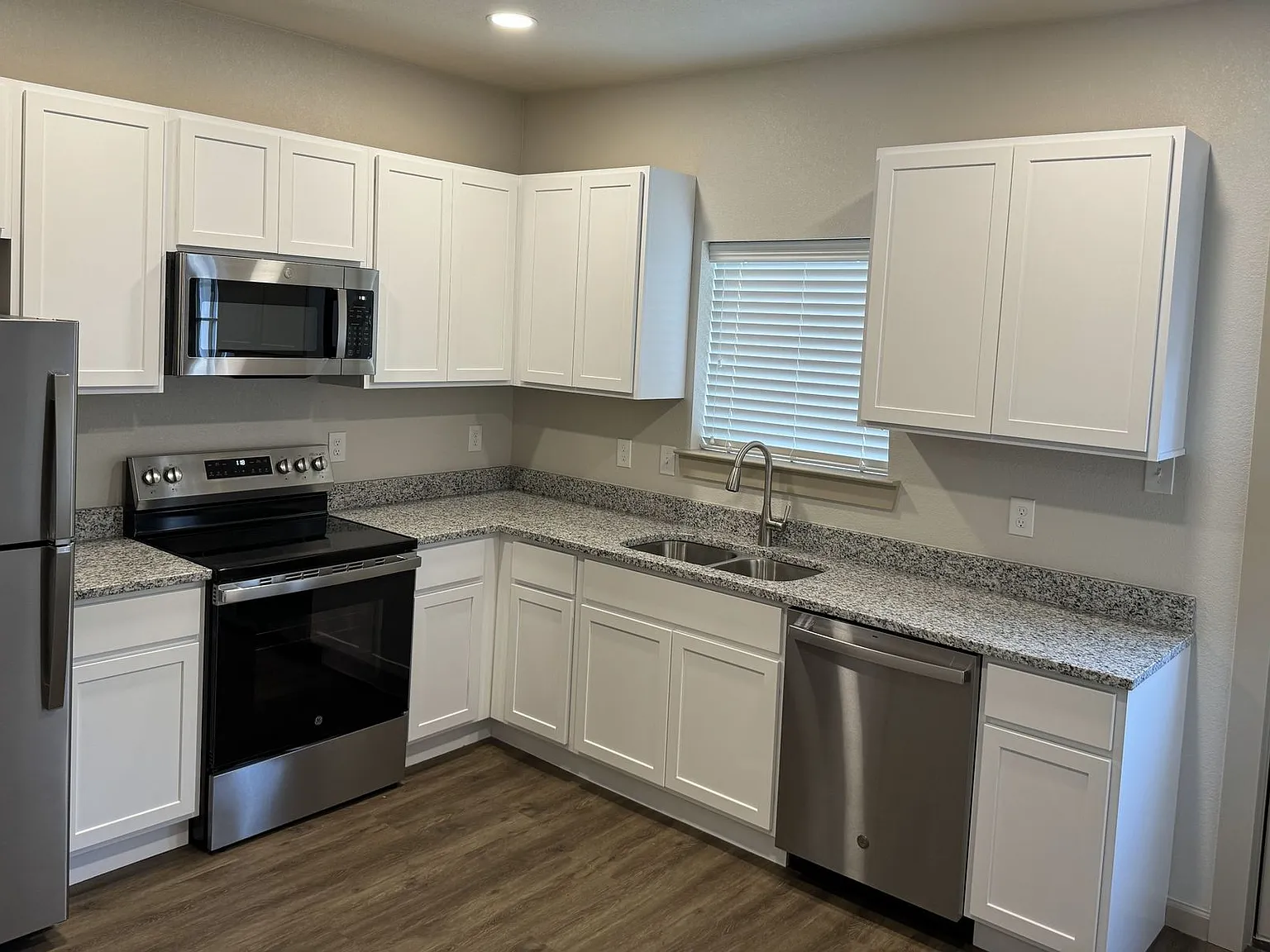 WONG Quadruplex — Photo 4