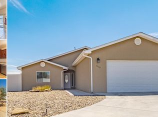 1320 Sparrowhawk Dr, Farmington, NM 87401