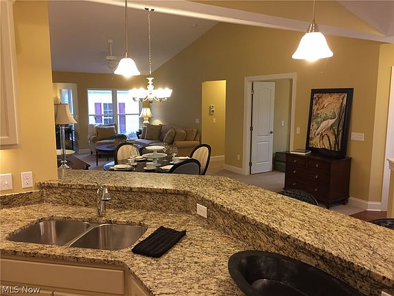 5th image of 5315 Spruce Pointe Ln #23