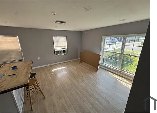 4401 W Osborne Ave — Photo 10