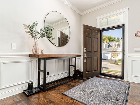 3rd image of 7816 Straits Ln