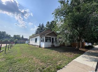 1044 7th AVENUE NW, Moose Jaw, SK S6H 4C4