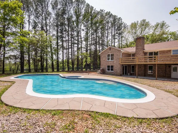 14336 Rehobeth Church Rd, Lovettsville, VA 20180