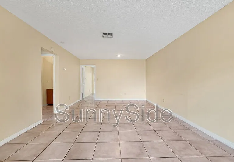 8102 Turkey Dr — Photo 6